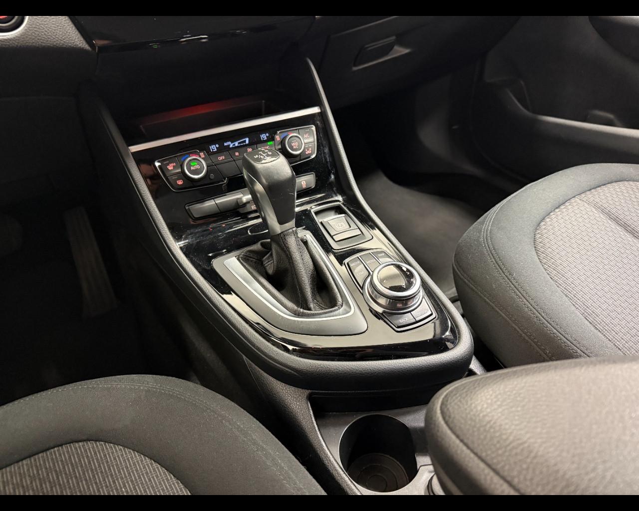 BMW SERIE 2 218 D AUTO MY 17 TOURER ADVANTAGE