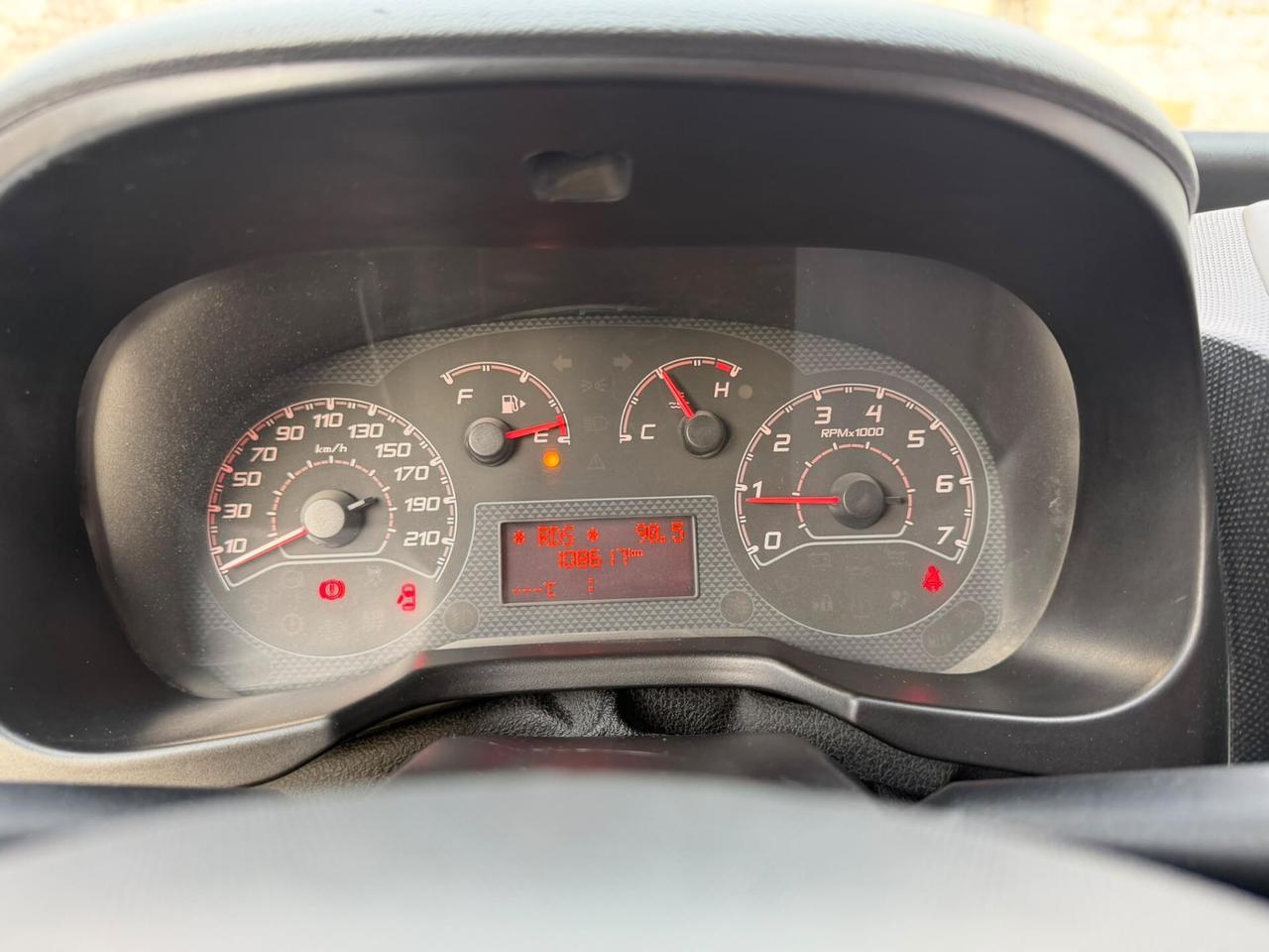 FIAT QUBO 1.4 77CV EASY 2017