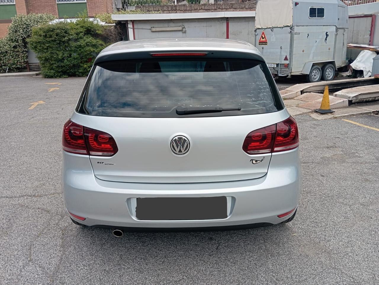 Volkswagen Golf 1.6 TDI DPF 5p. Sport