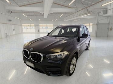 BMW X3 xDrive 30e Business Advantage Autom.