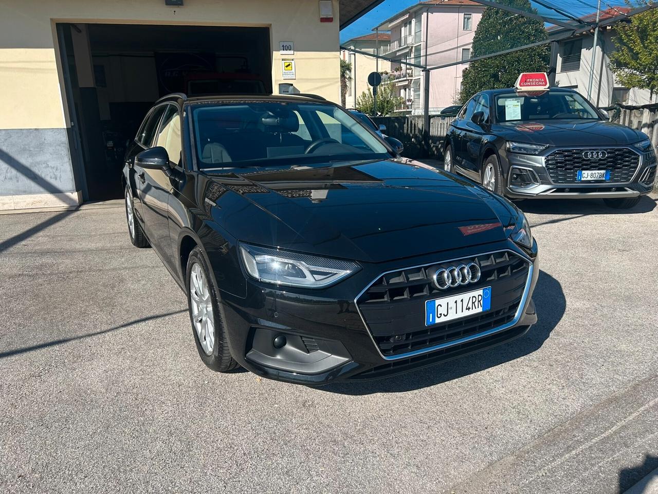 AUDI A4 Avant 30 2.0TDI 136CV S-Tronic Business