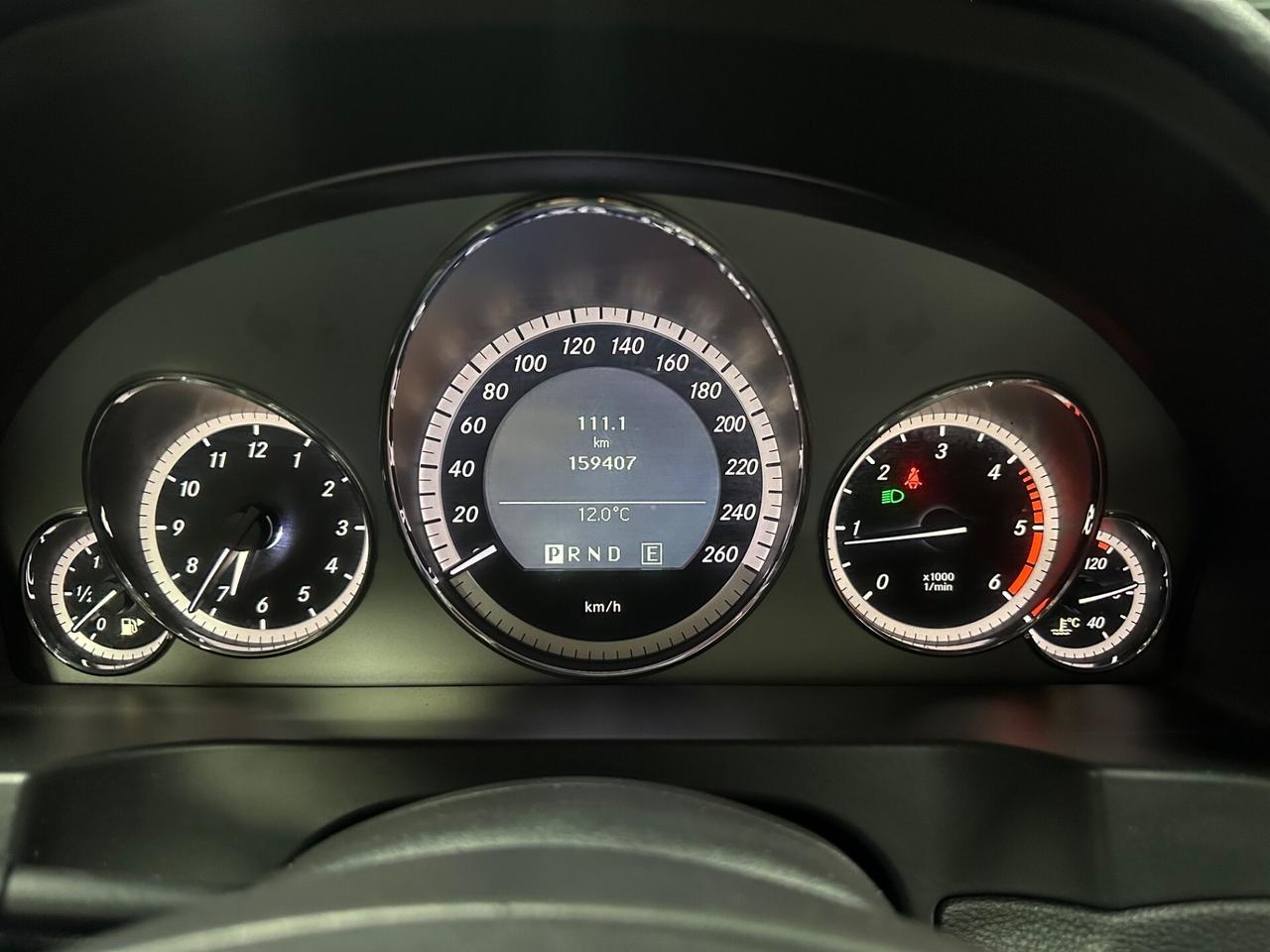 Mercedes-benz E 250 CDI BlueEFFICIENCY Avantgarde