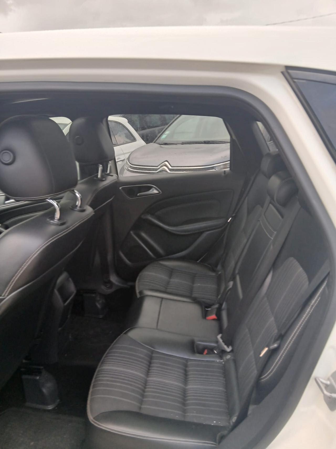 Mercedes-benz B 200 CDI BlueEFFICIENCY Premium