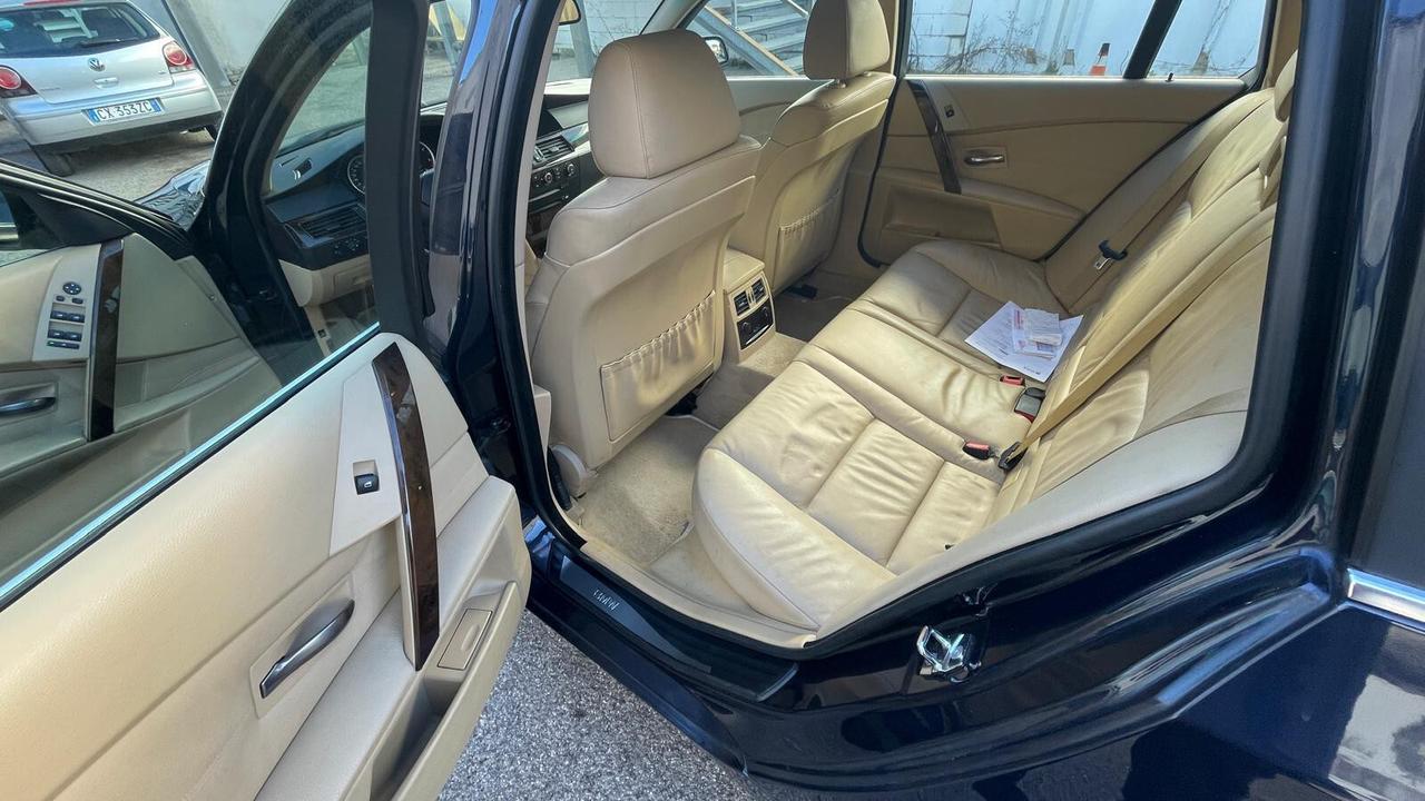 BMW 530d 231Cv. TOURING ELETTA