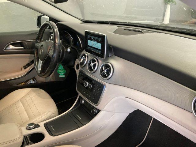 MERCEDES-BENZ GLA 220 d Automatic Business