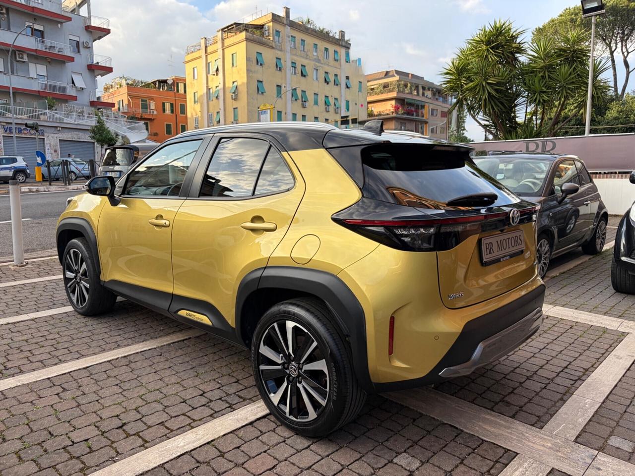 Toyota Yaris Cross 1.5 Hybrid Premiere - SOLO 30.882Km !!