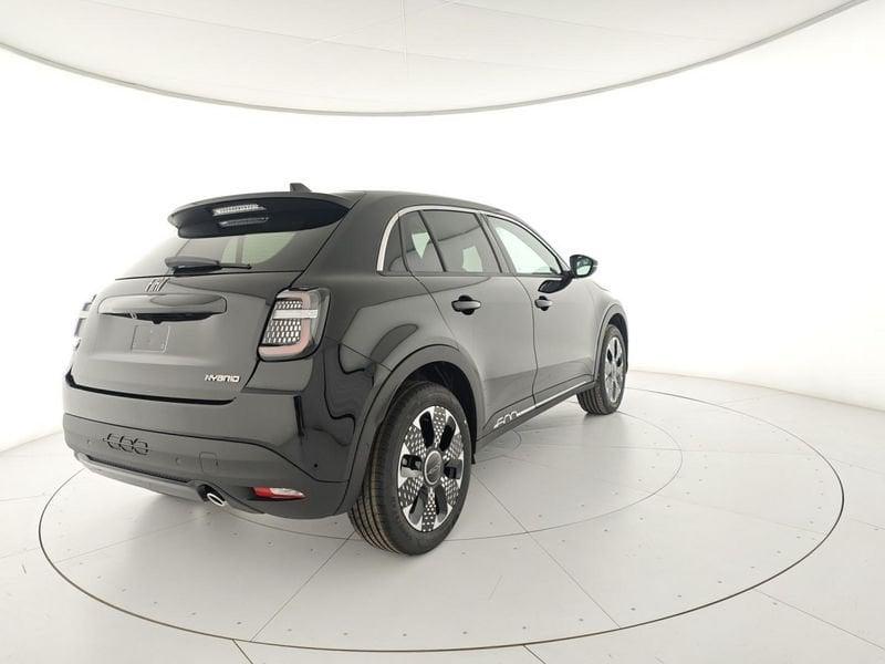 FIAT 600 Hybrid DCT MHEV La Prima