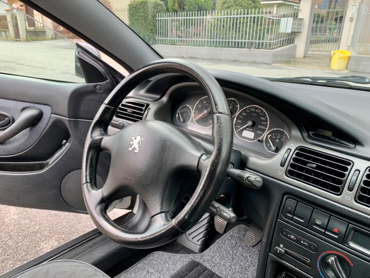Peugeot 406 2.0 16V NEOPATENTATI