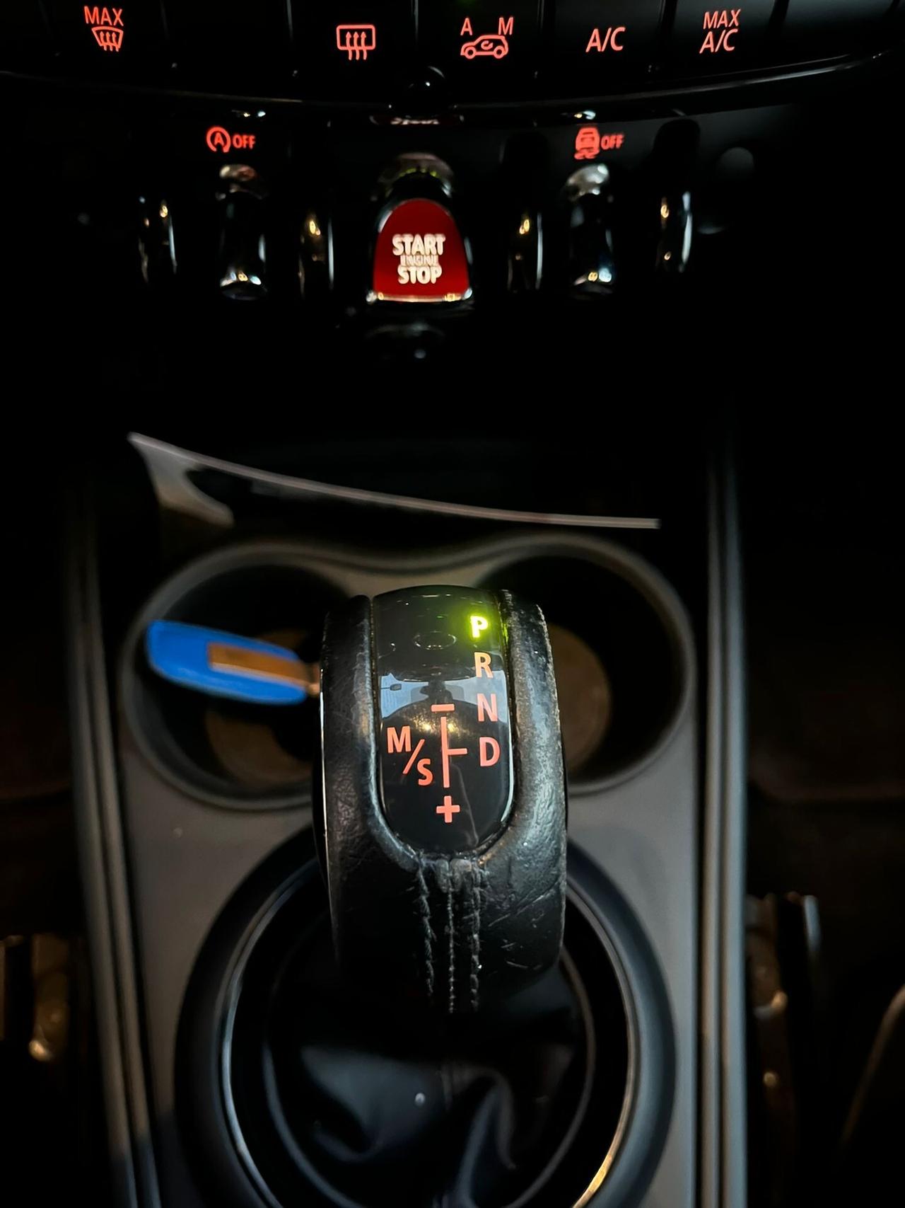 Mini Cooper D Countryman 2.0 Hype