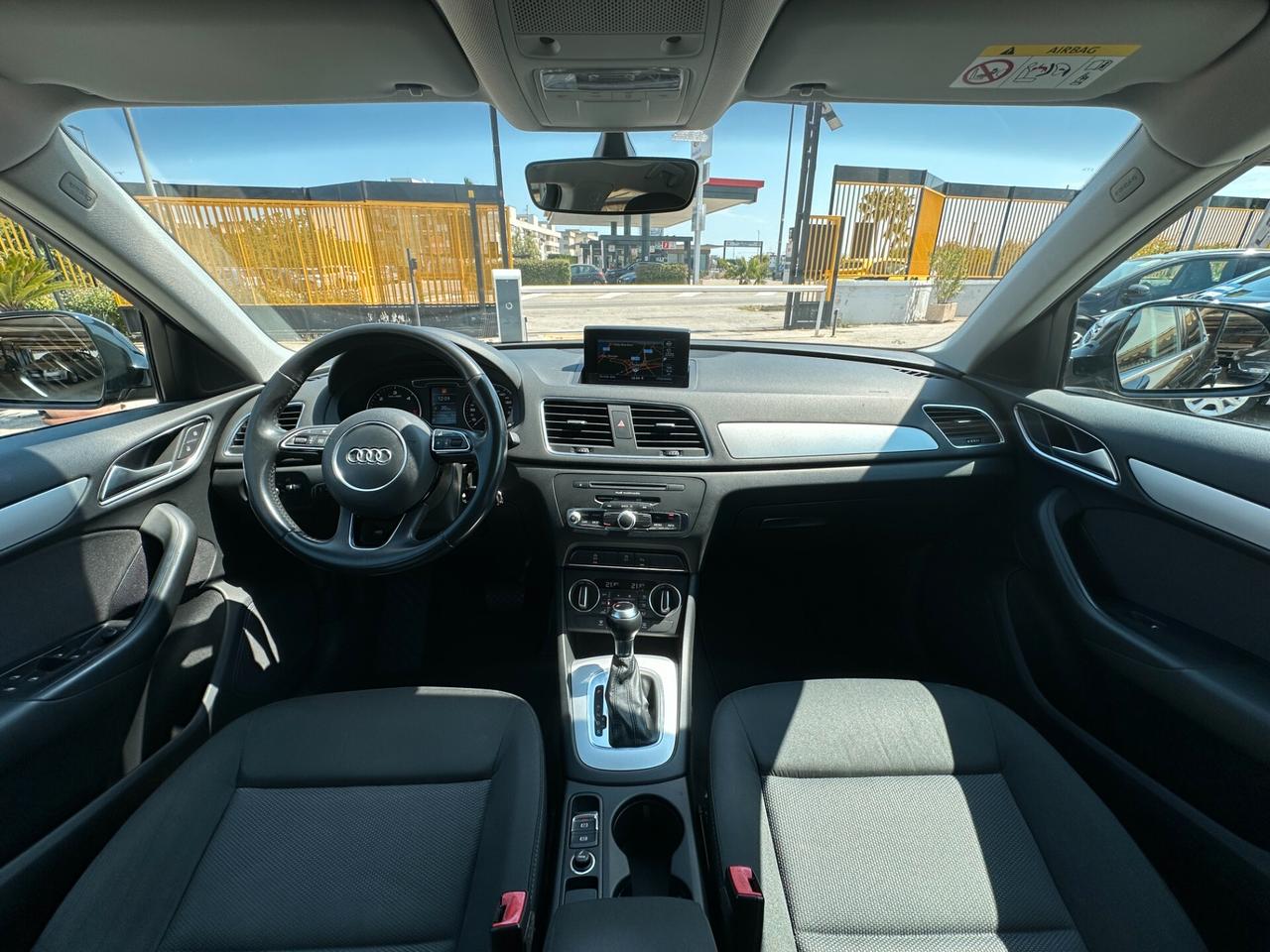 AUDI Q3 2.0 TDI 150 CV S-Tronic Business