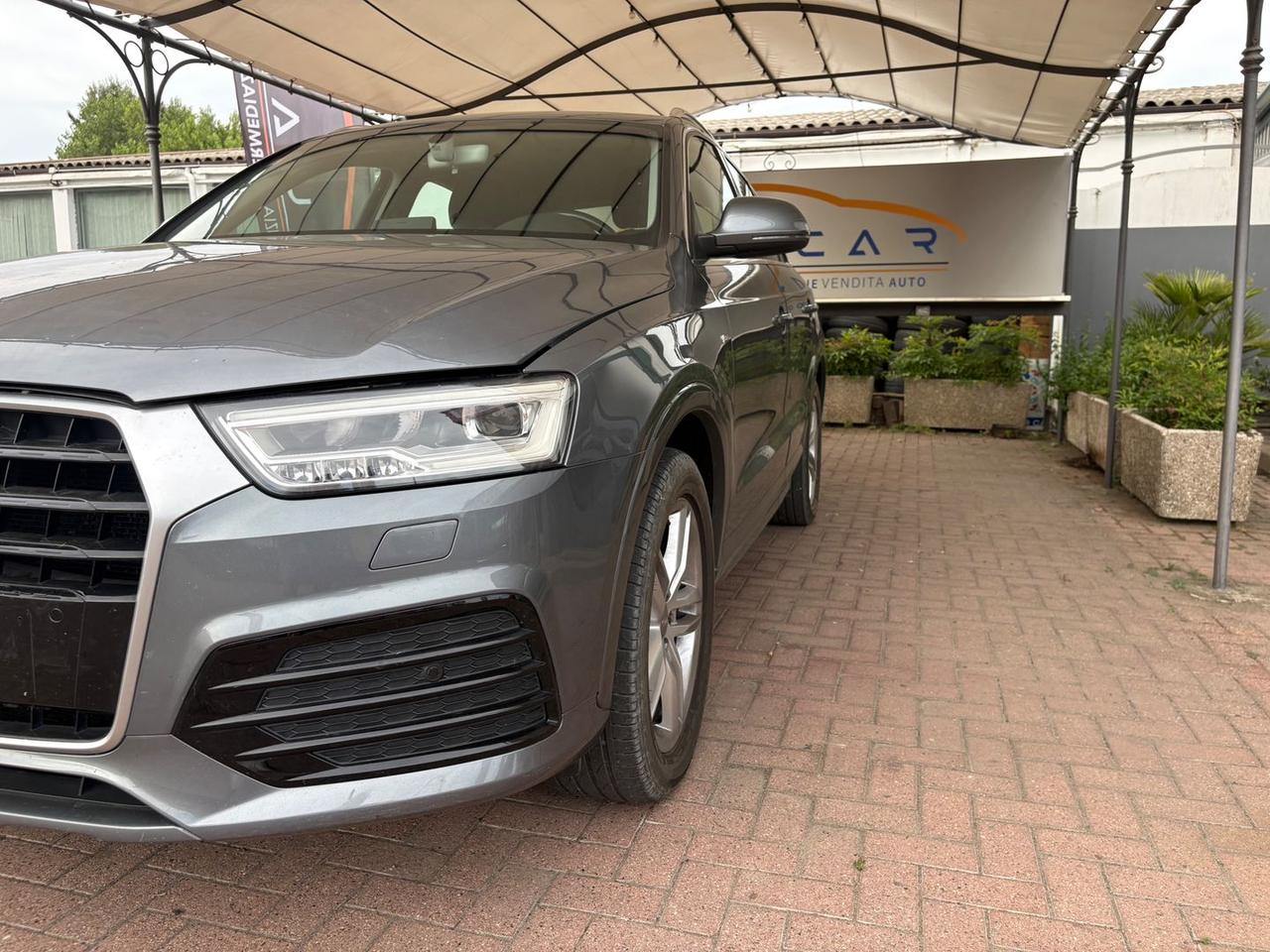 Audi Q3 S Line Edition 2.0 TDI #12042