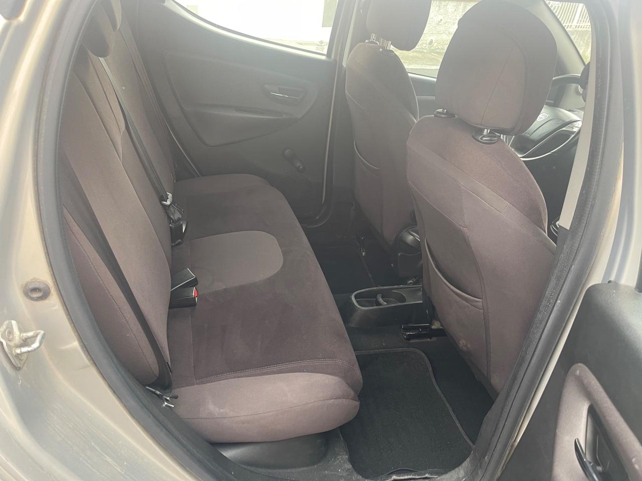 Lancia Ypsilon 1.3 MJT 16V 95 CV 5 porte