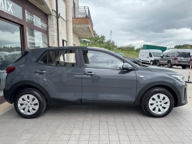 Kia Stonic 1.2 dpi Urban 84cv