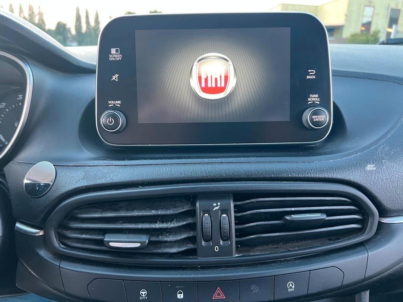 Fiat Tipo 1.3 Mjt S&S SW Lounge