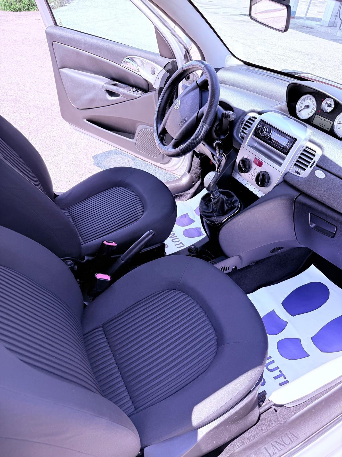 Lancia Ypsilon 1.2 GPL Ok neopatentati