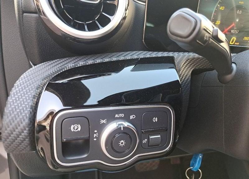 Mercedes-Benz Classe A A 180 d Automatic 4p. Sport