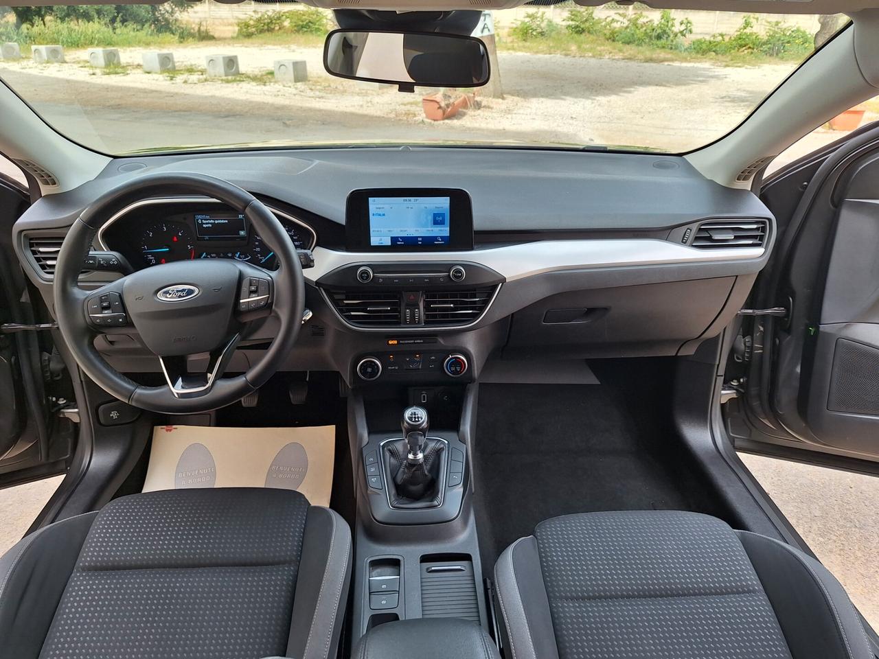 Ford NEW Focus 1.5 TDCi BERLINA CARPLAY 2018