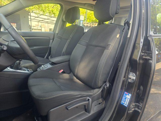 RENAULT Scenic X-Mod 1.5 dCi 110CV UniPropietario Navi 3D Cruise