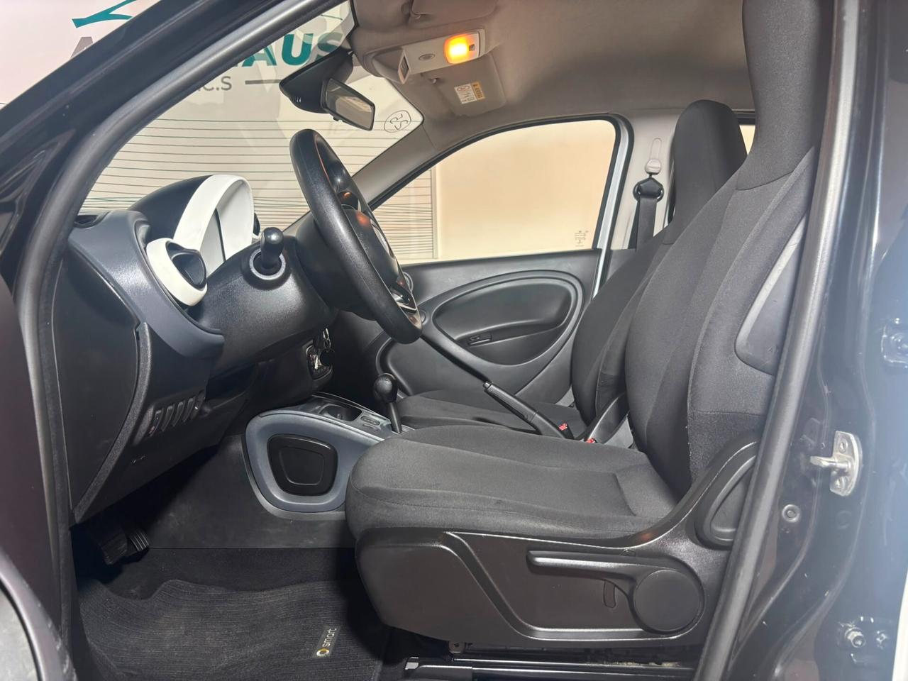 Smart ForFour 1.0 benzina 71 CV