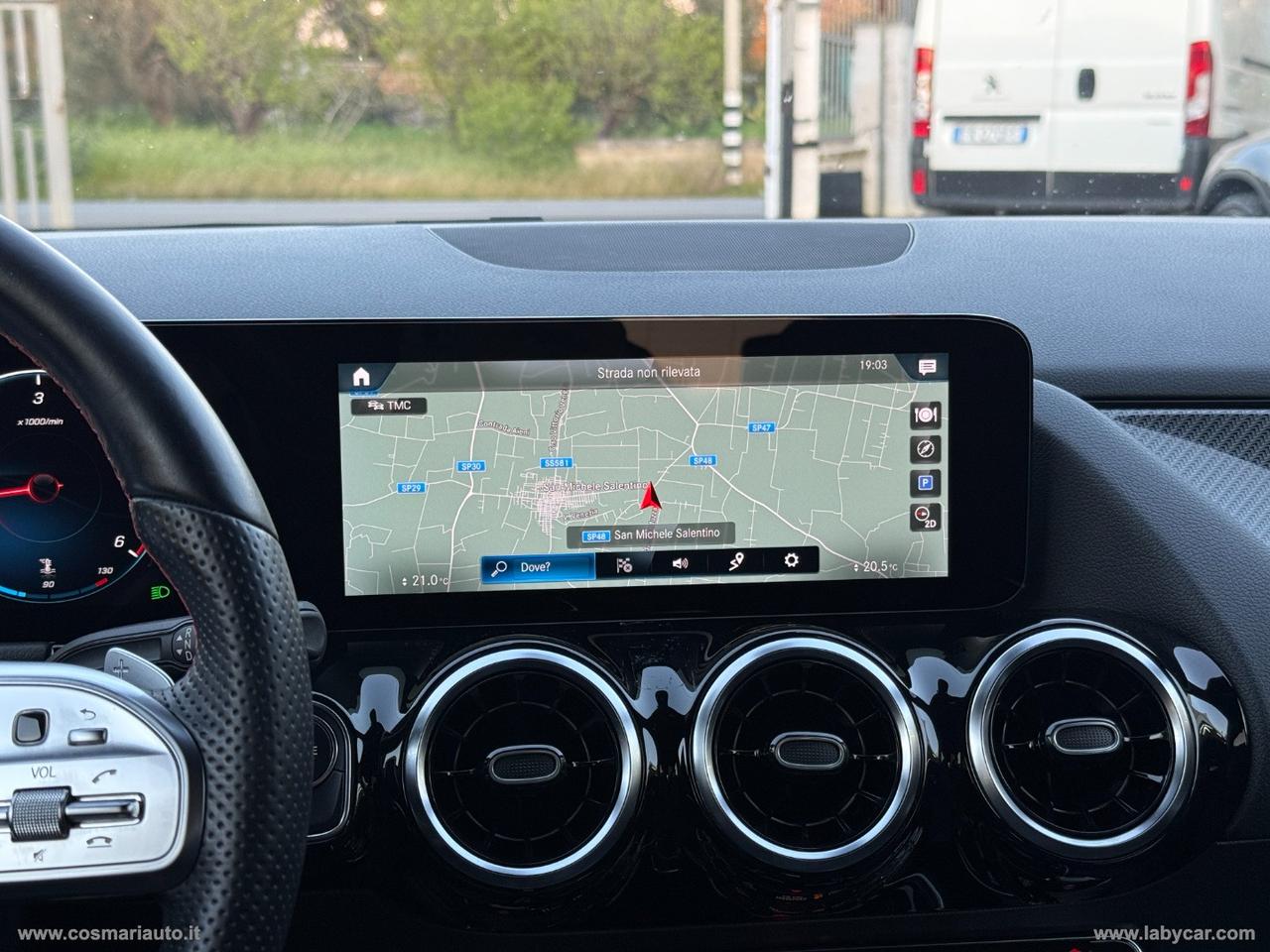 MERCEDES-BENZ GLA 200 d Automatic Premium AMG