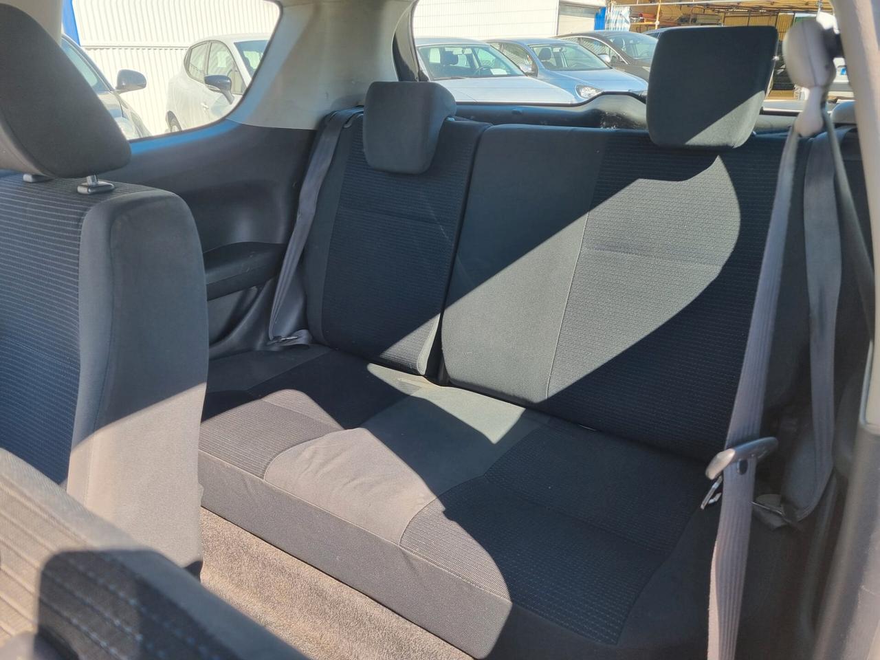 Suzuki Swift 1.3 DDiS 75CV 3p. GL Safety Pack