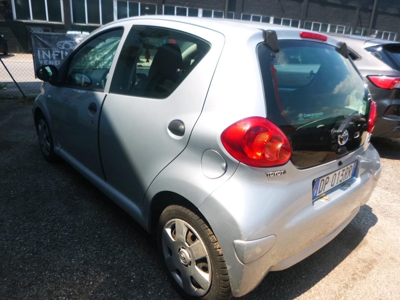 Toyota Aygo X 1.0 VVT-i 72 CV 5 porte Active neopatentati