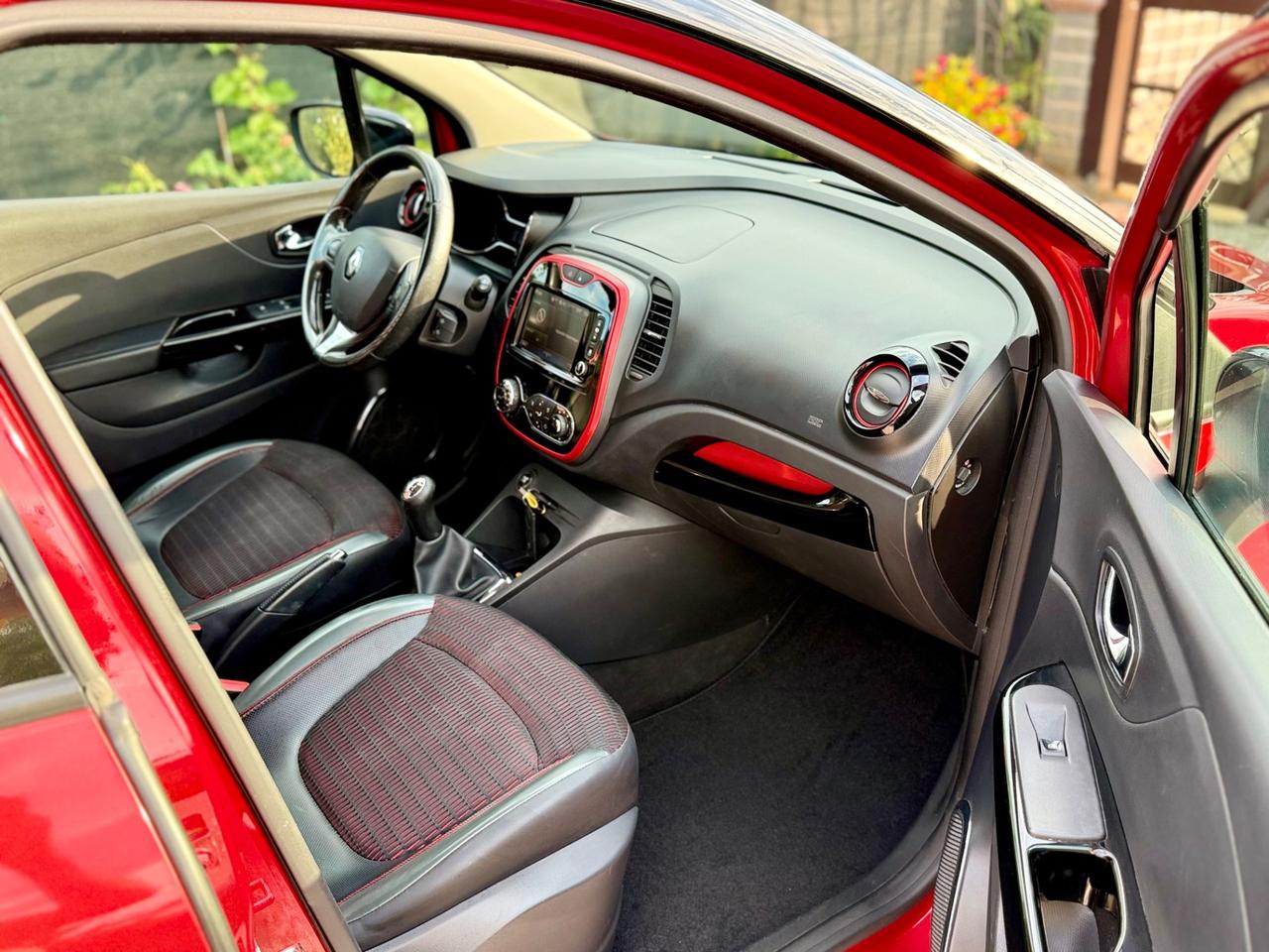 Renault Captur 1.5 dCi 8V 90 CV EDC Project Runway