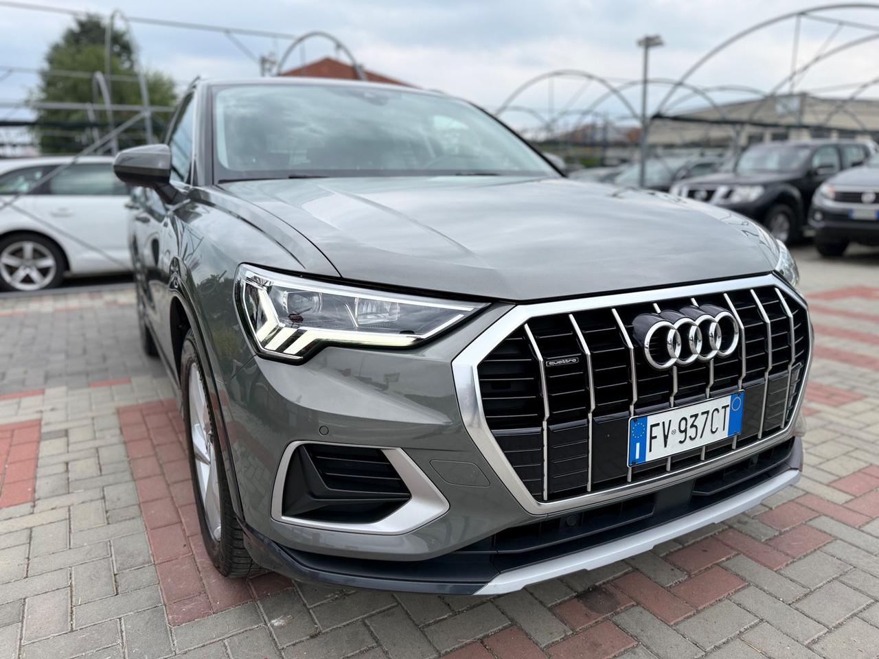 Audi Q3 40 TDI quattro S tronic 190CV .GANCIO TRAINO