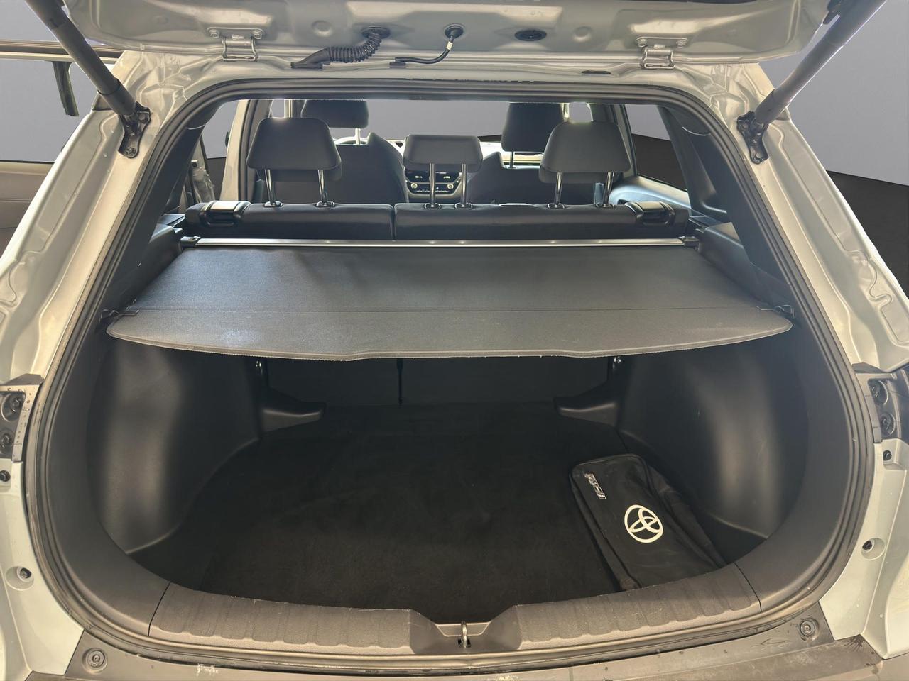 Toyota Corolla Cross 1.8h Trend fwd 140cv e-cvt