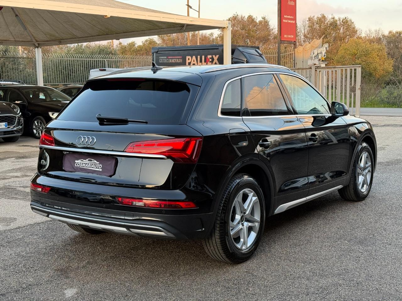 AUDI Q5 35 TDI S tronic Business Advanced