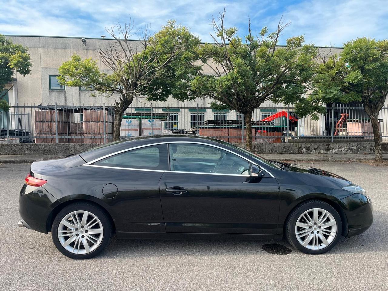 Renault Laguna Coupé 3.0 dCi V6 24V Proactive 4Control