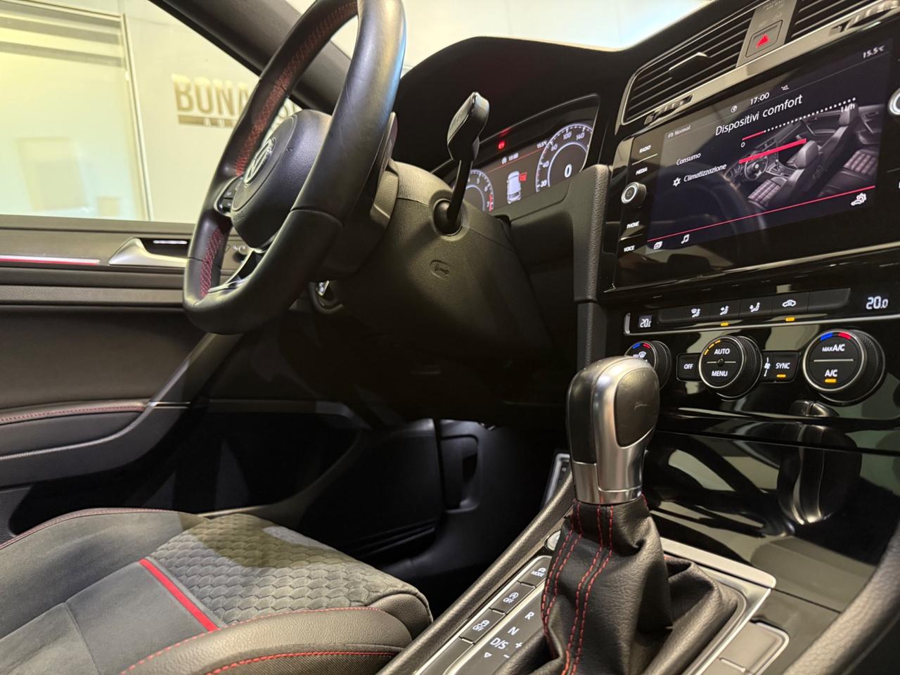 Volkswagen Golf GTI Performance 2.0 245 CV Honeycomb