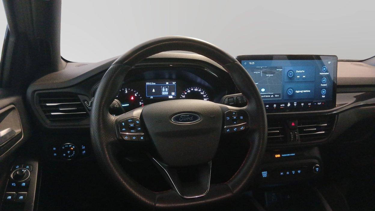 FORD Focus 4ª serie - Focus 1.5 EcoBlue 115 CV automatico 5p. ST-Line