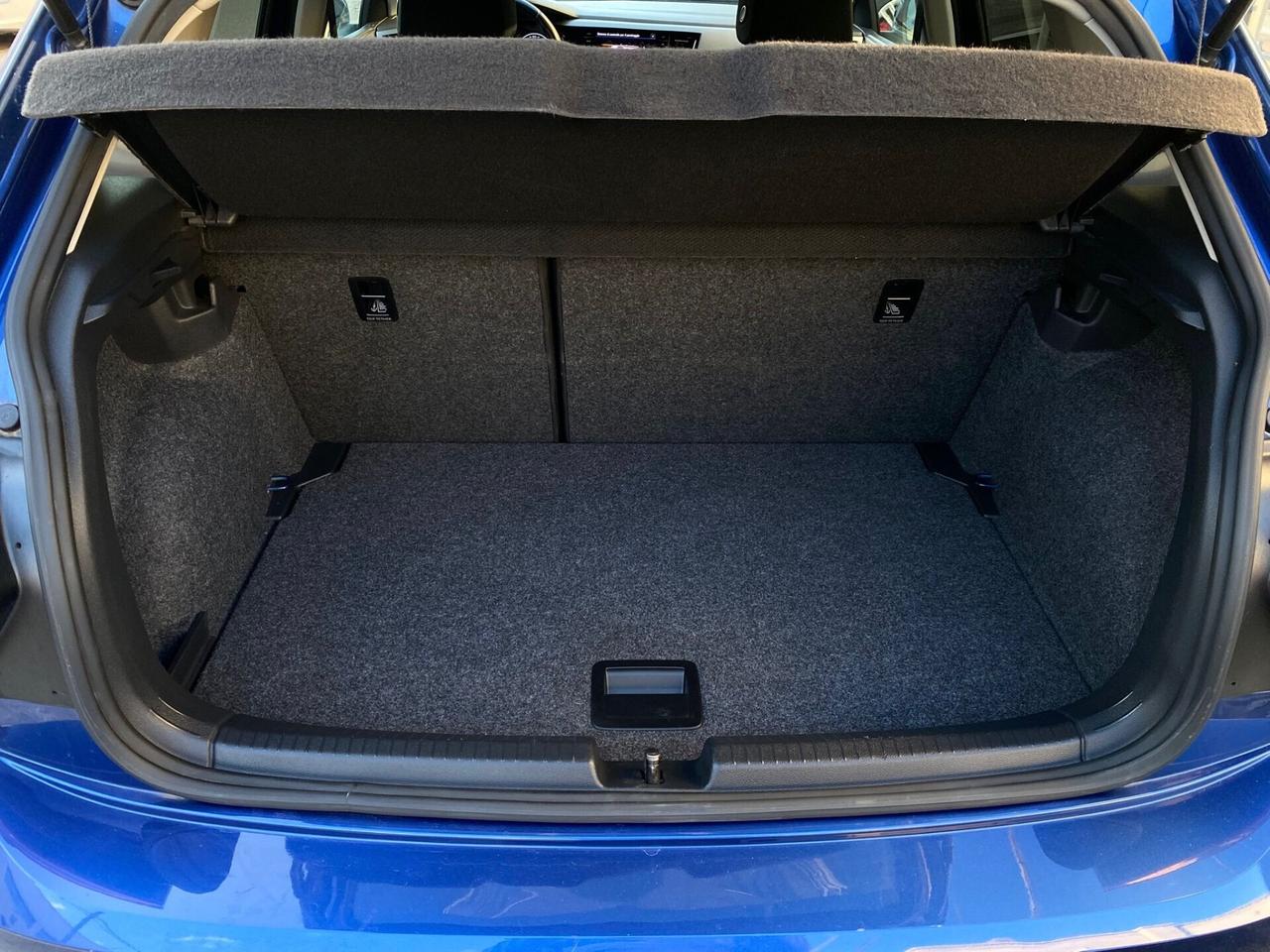 VOLKSWAGEN POLO 1.0 TSI HIGHLINE R line 2021