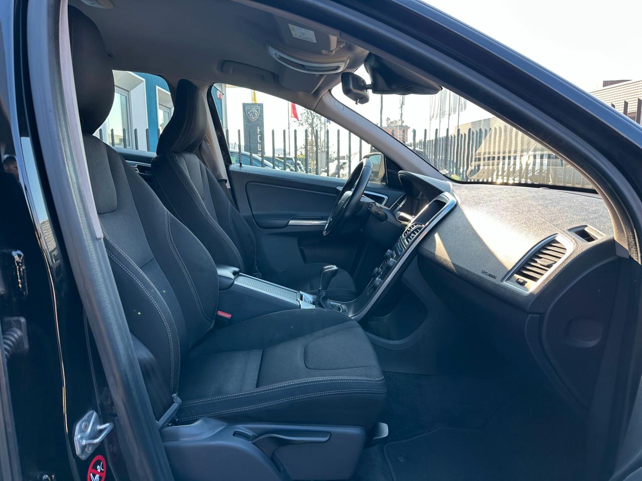 Volvo XC 60 XC60 D3 Kinetic