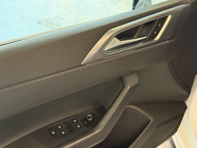 VOLKSWAGEN Polo 1.0 TSI Highline
