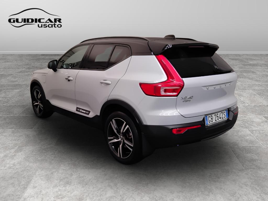 VOLVO XC40 - XC40 1.5 t5 phev R-design auto my21