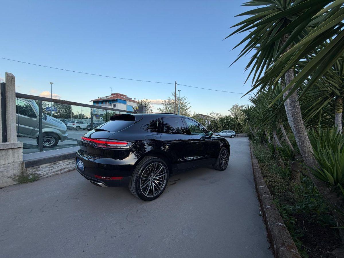 PORSCHE - Macan - 2.0