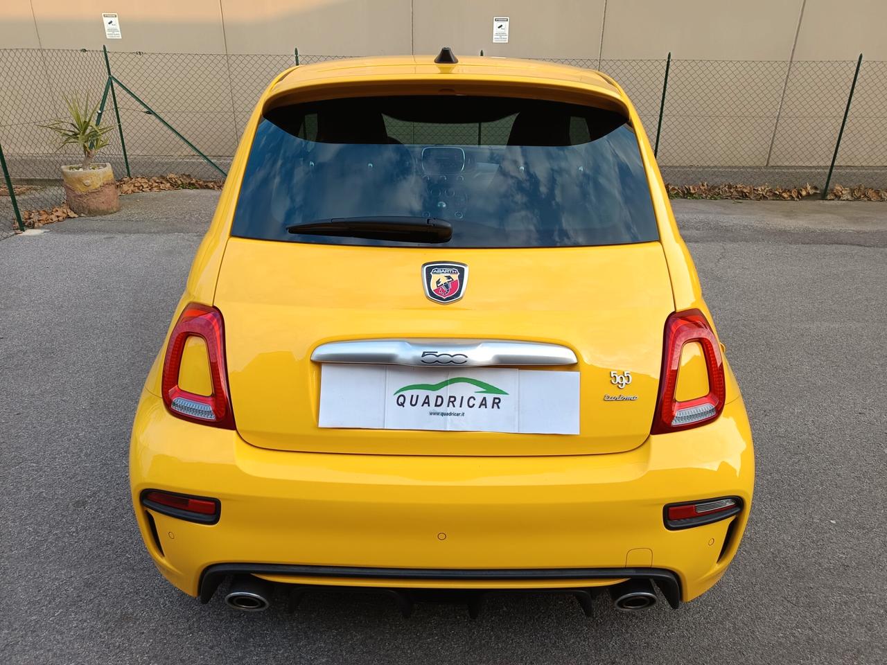Abarth 595 1.4 Turbo T-Jet 165 CV Turismo GIALLO MODENA
