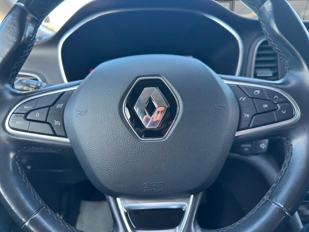 Renault Megane 1.5 blue dci Intens 115cv CON TELECAM E CARPLAY