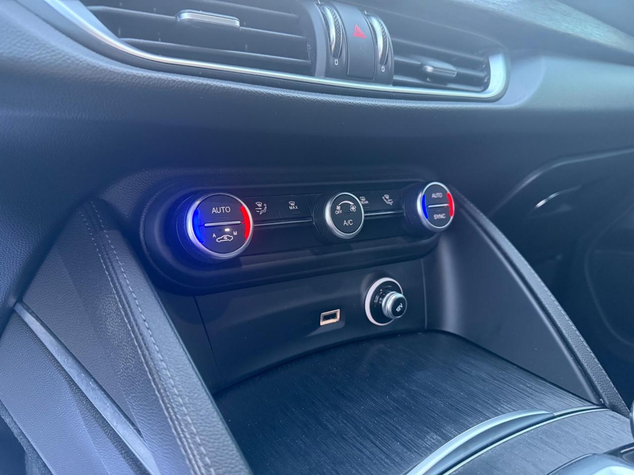 Alfa Romeo Stelvio 2.2 Turbodiesel 160 CV Super 2022