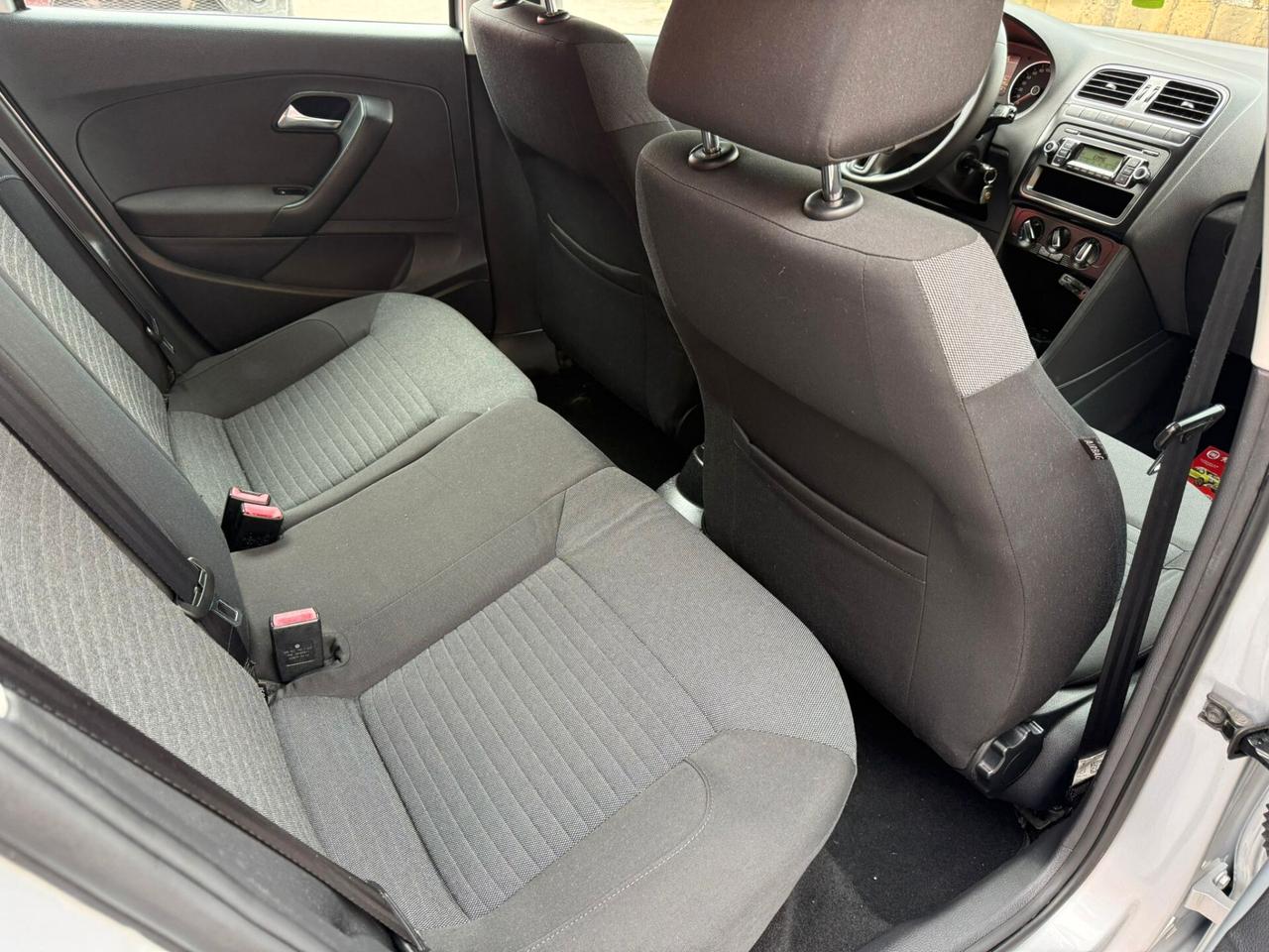 Volkswagen Polo 1.6 TDI 75cv Comfortline - 2009