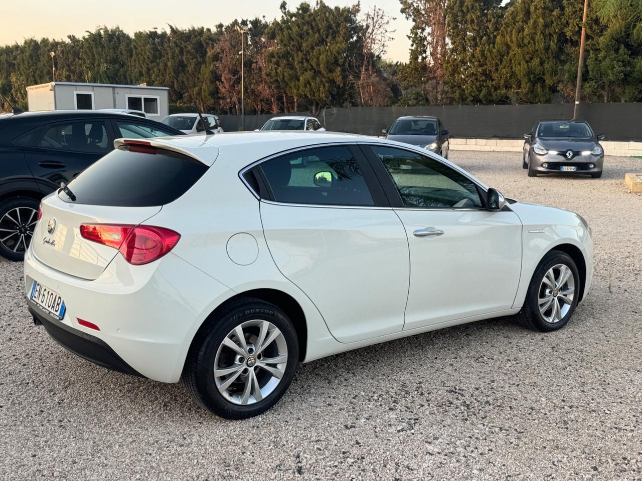 Alfa Romeo Giulietta 1.6 JTDm-2 105 CV Distinctive