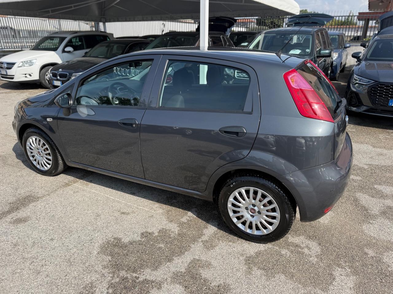 Fiat Punto 1.3 MJT II S&S 95 CV 5 porte Street Navi