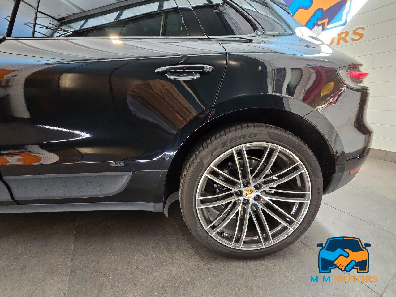 Porsche Macan 2.0 245 cv