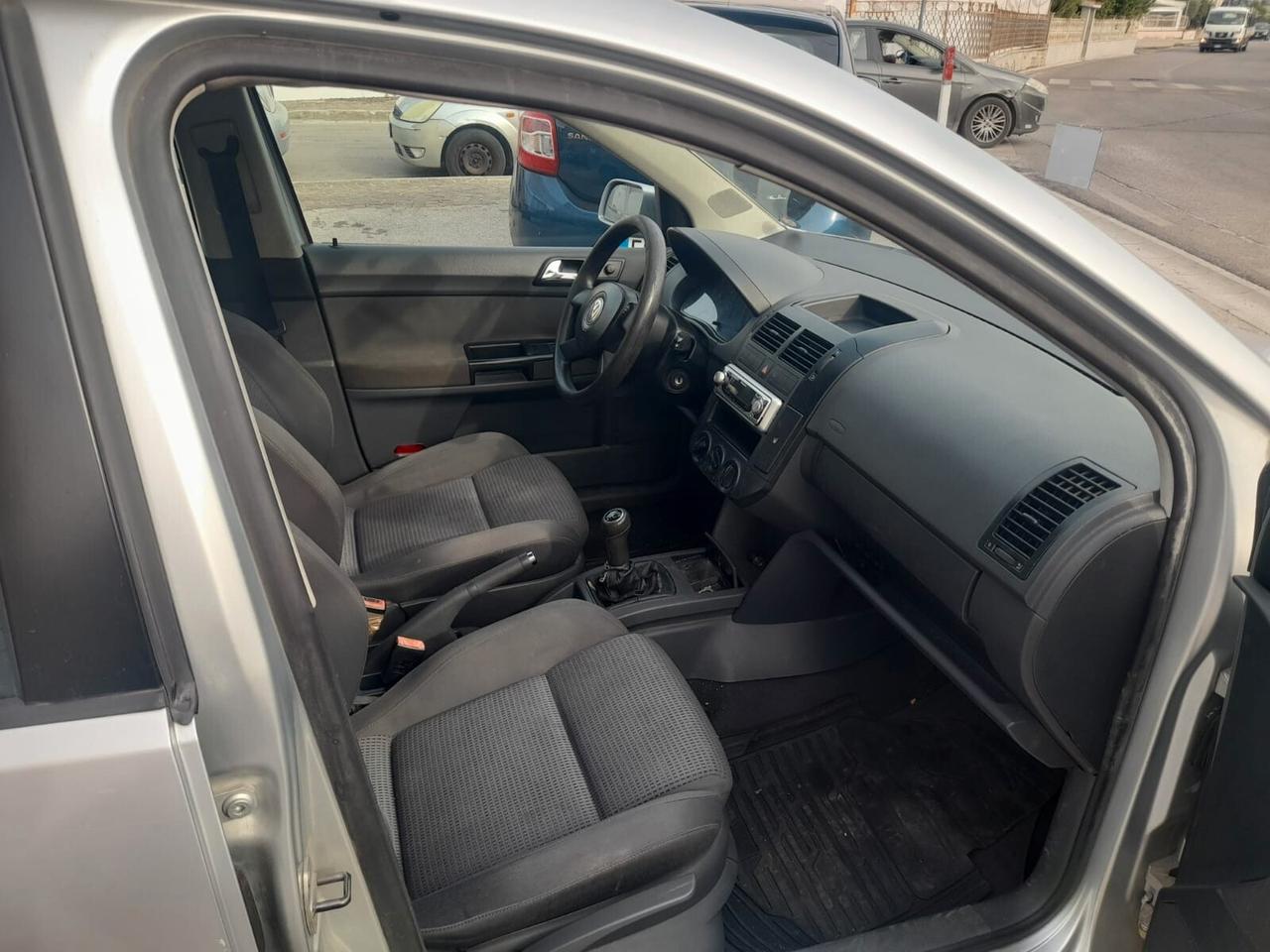Volkswagen Polo 1.4cc diesel(PRIVATO)-2003