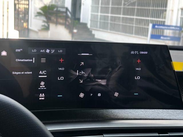 PEUGEOT 3008 Hybrid 145 e-DCS6 GT da?379,00 mensili