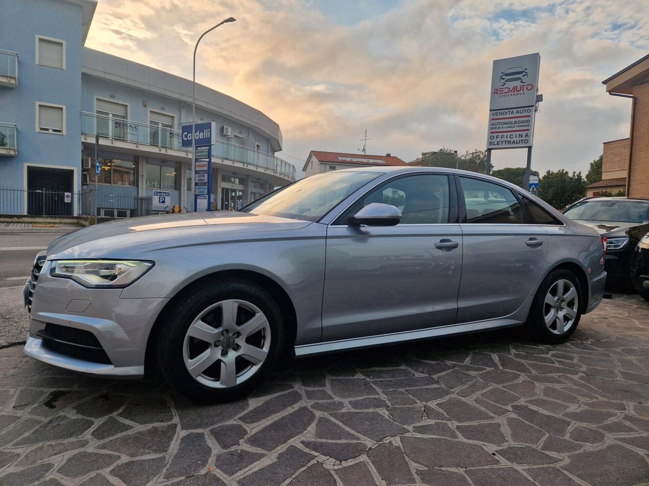 Audi A6 2.0 TDI ultra S tronic Business Plus