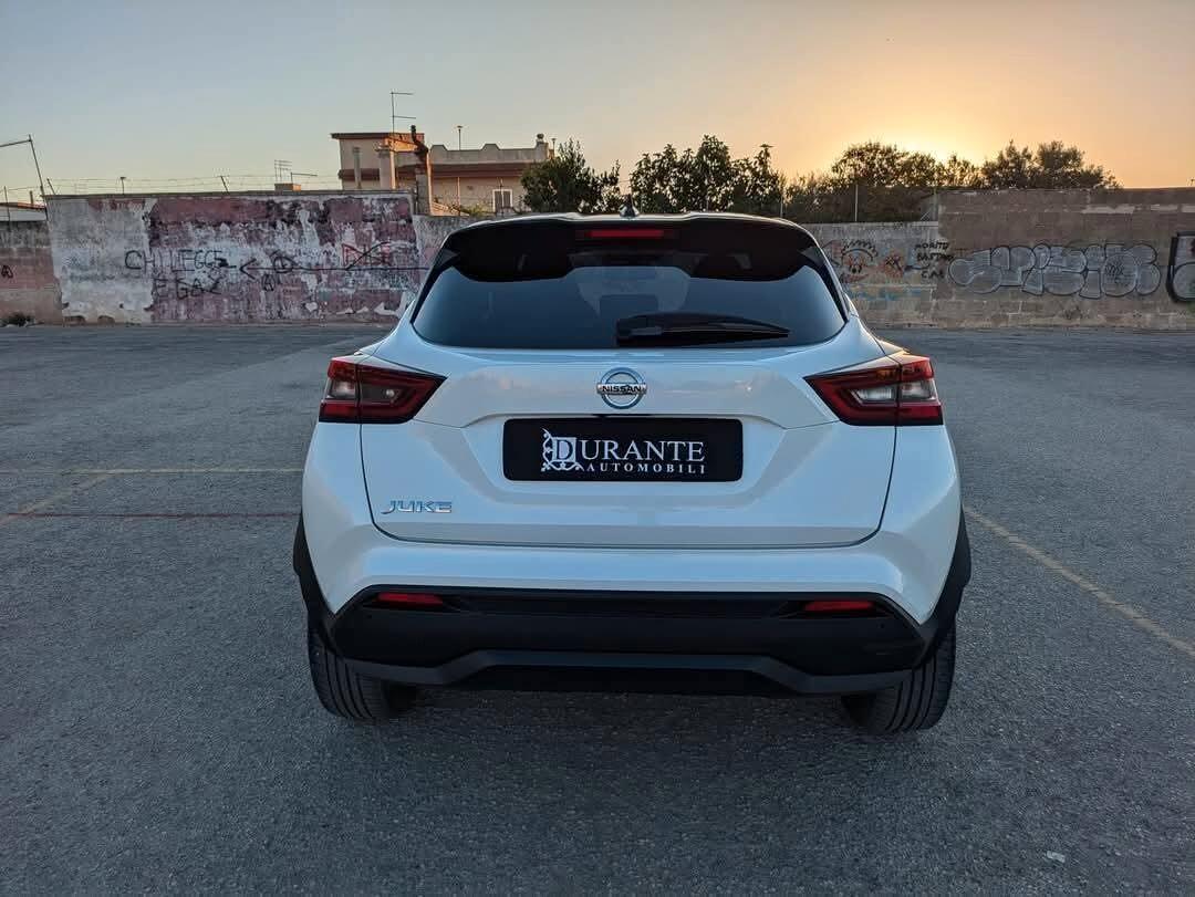 Nissan Juke 1.0 DIG-T 114 CV DCT N-Connecta