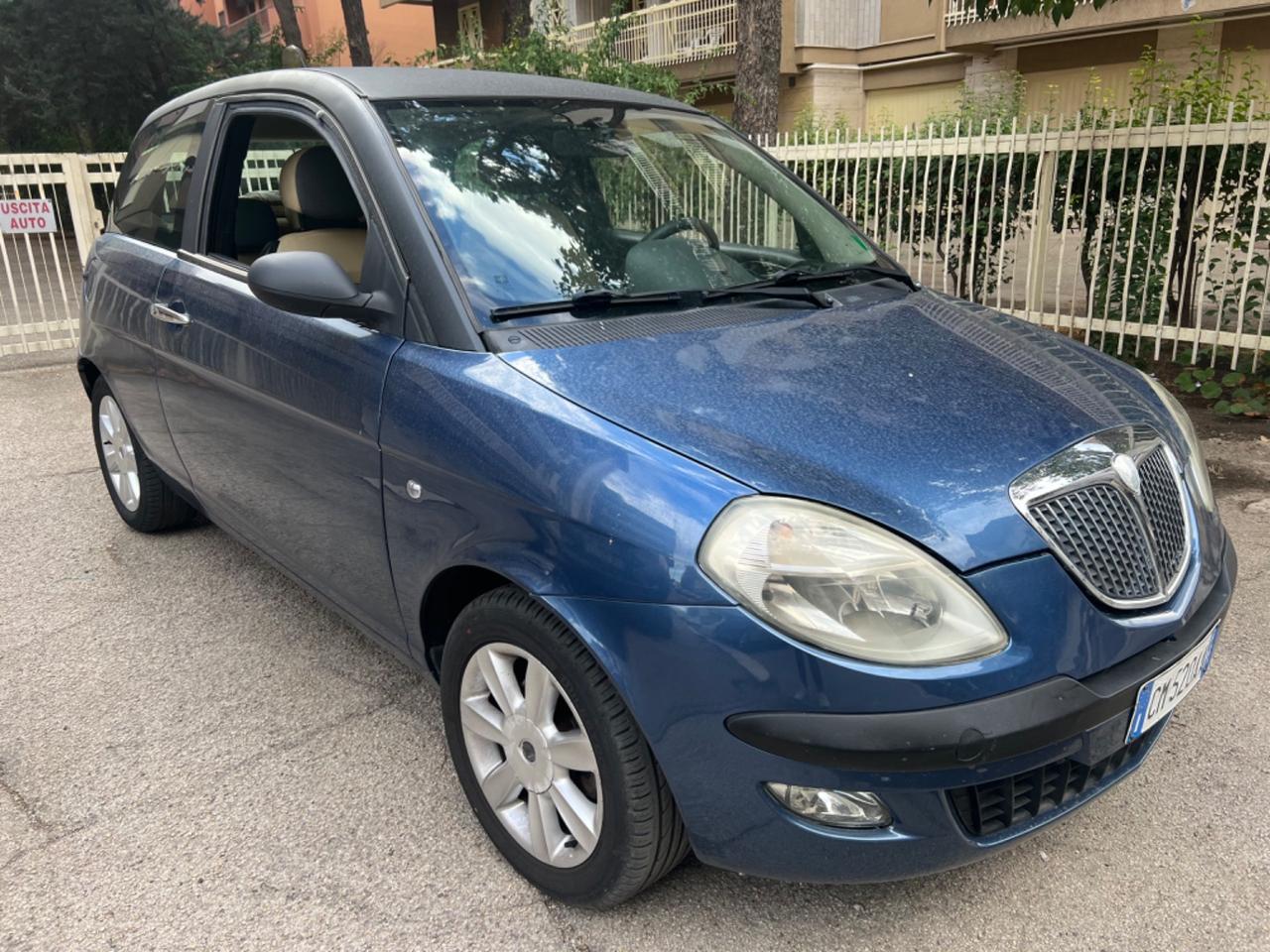 Lancia Ypsilon 1.3 Multijet 16V Argento